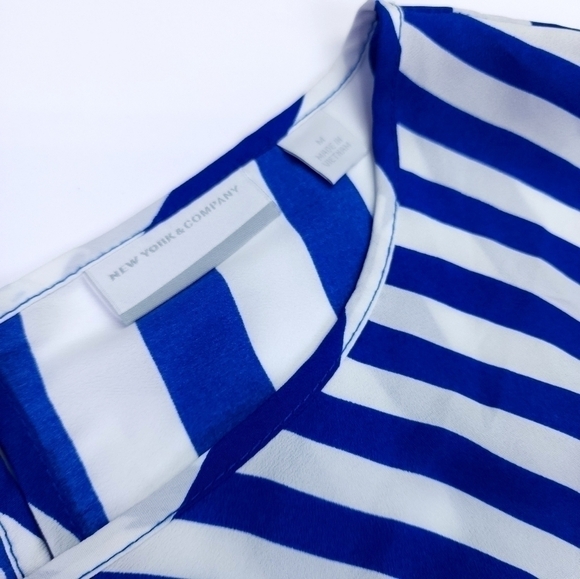 New York Co. Blue White Striped Top Sz M - Picture 8 of 11